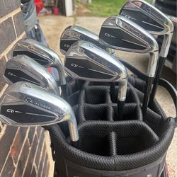 Taylormade Qi RH Iron Set