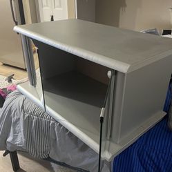 Moving Deal Perf Condition Silver Nightstand Or End Table Gas Glass Opening At Bottom For Storage 