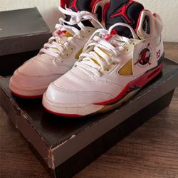 Fire Red 5 Size 11.5 Jordan