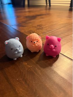 Giant mochi squishys