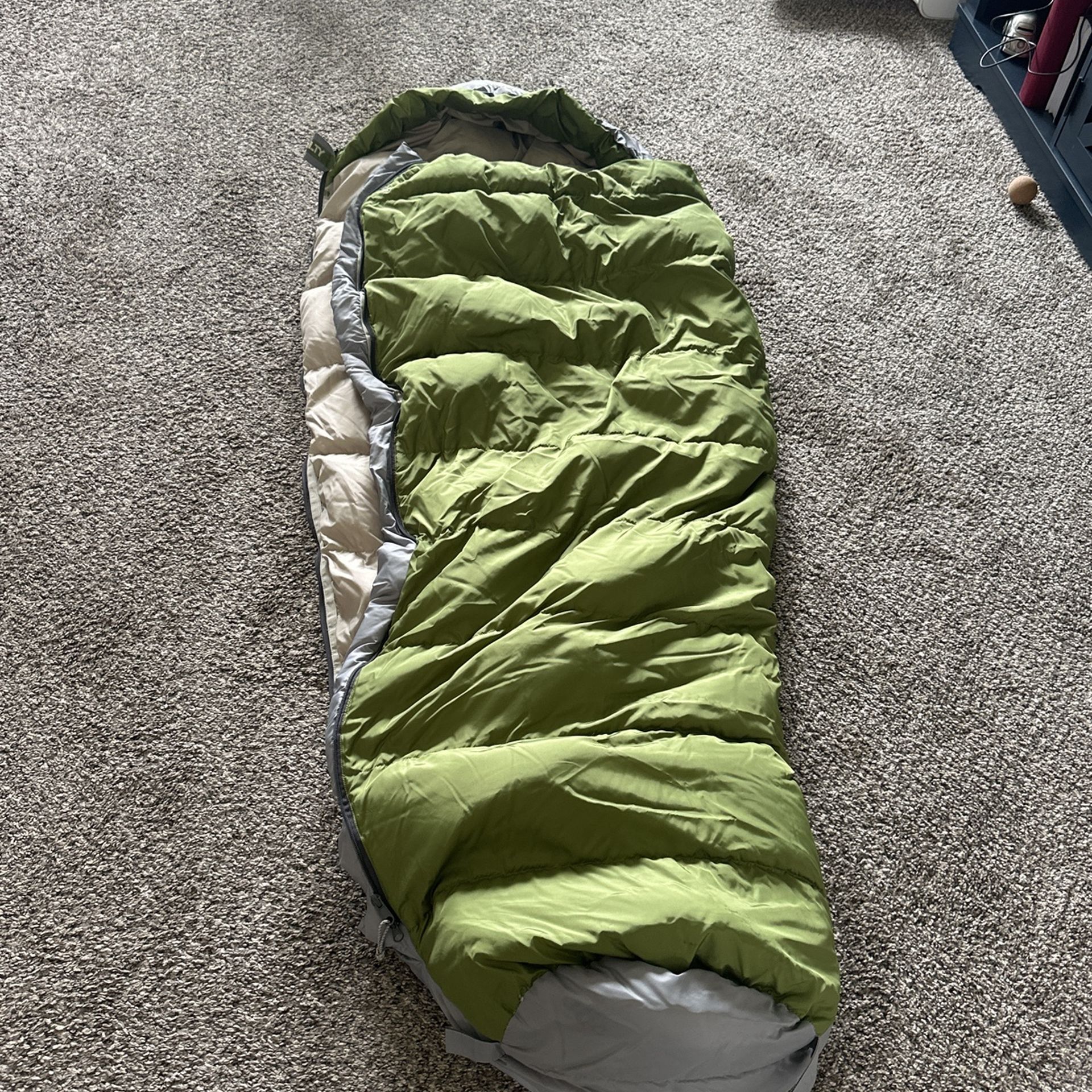 Sleeping Bag For Backpacking Short Women’s