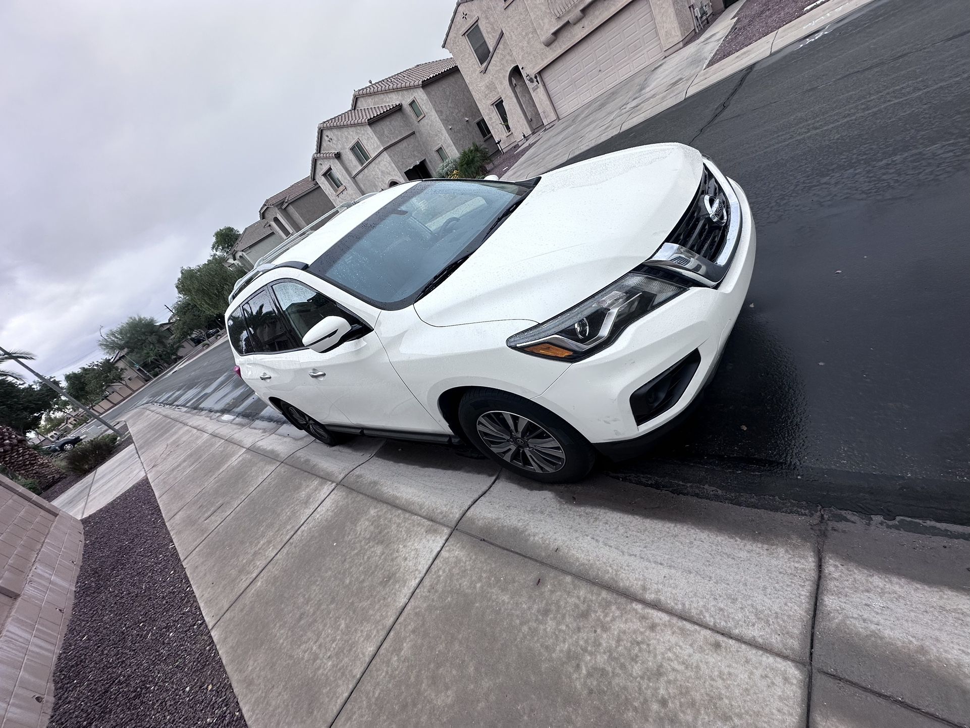 2020 Nissan Pathfinder