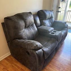 Reclining Loveseat