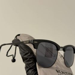 Kenneth Cole Reaction 