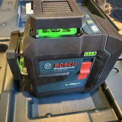 Bosch 360 Green Laser Level Brand New!