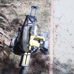 Chop saw Ryobi
