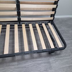 LYCKSELE COUCH TURN IN TO BED 