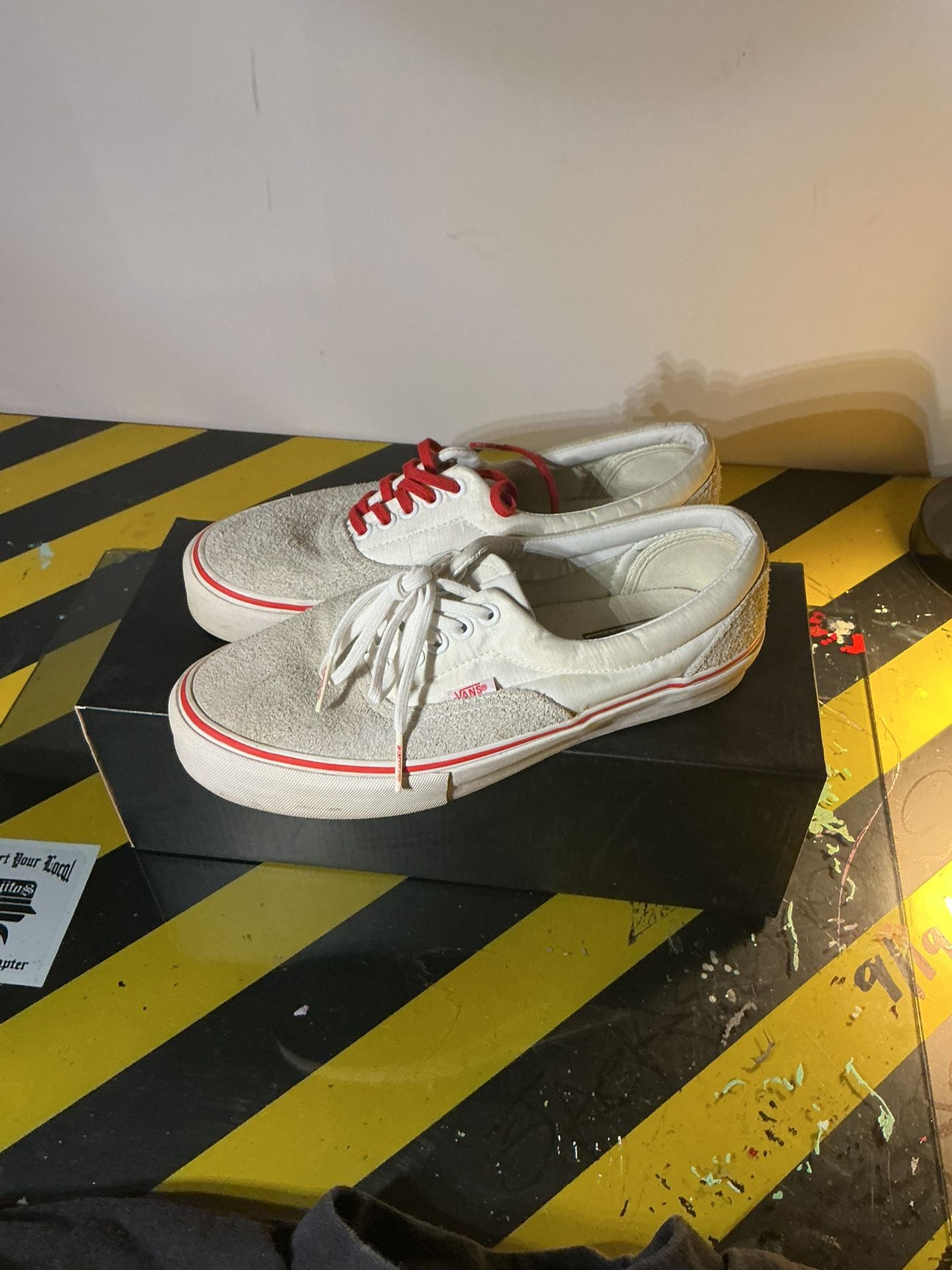 Undefeated Vans Hernan Sz 7.5