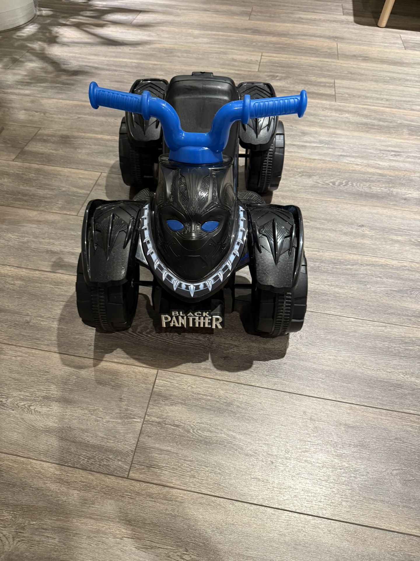 Avengers Black Panther 6V Quad Power Wheels