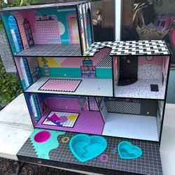 Casa Para Muñecas De L.O.L. As is