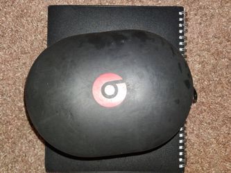 Beats by Dre Headphone Carrying Case