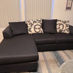 Sectional Couch With Chaise 