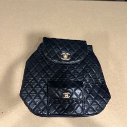 CHANEL Quilted Matelasse CC Logo Lambskin Backpack Black Duma Vintage 