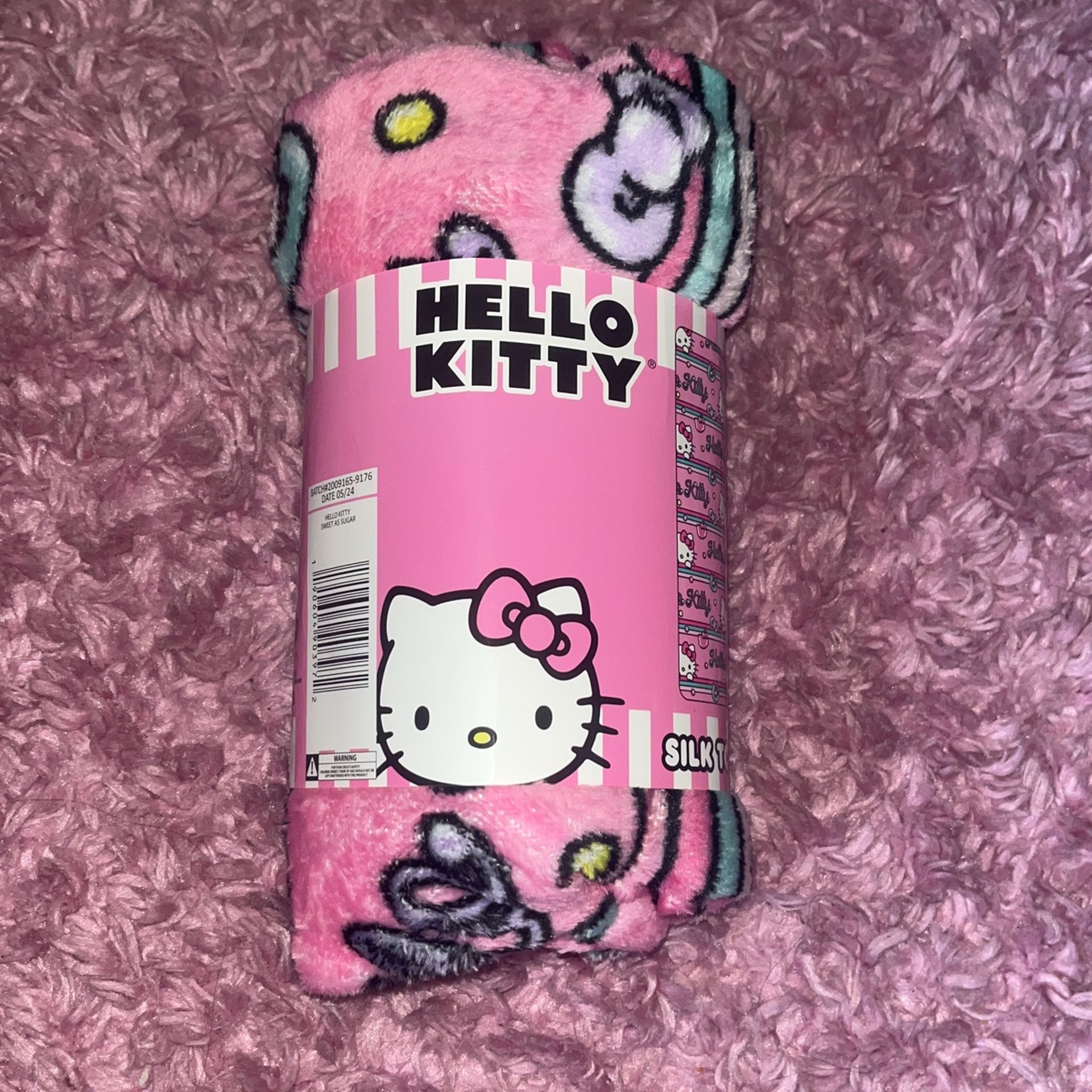Hello Kitty blanket