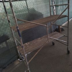 Aluminum Portable Scaffold
