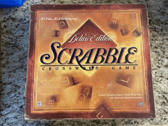 Scrabble Deluxe Edition; Rotating Board, Wood Tiles