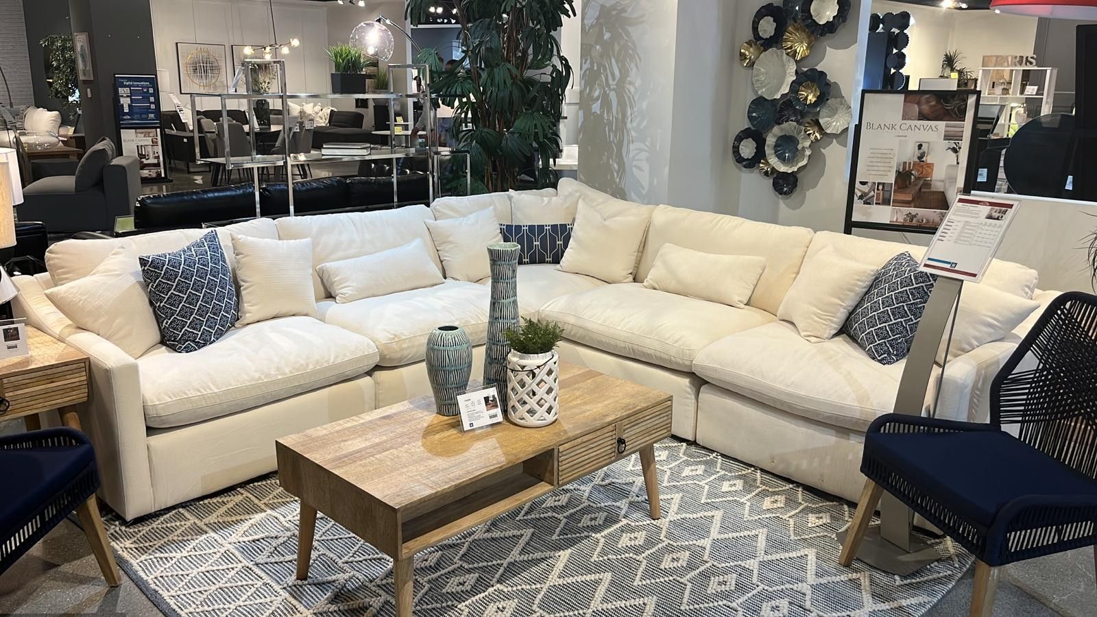Hobson 6- Piece Reversible Cushion Modular Sectional Off White ☘️ Financing Avaliable