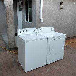 Washer And Gas Dryer 