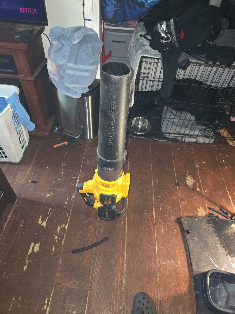 De Walt Brushless Flex Volt Hand Blower
