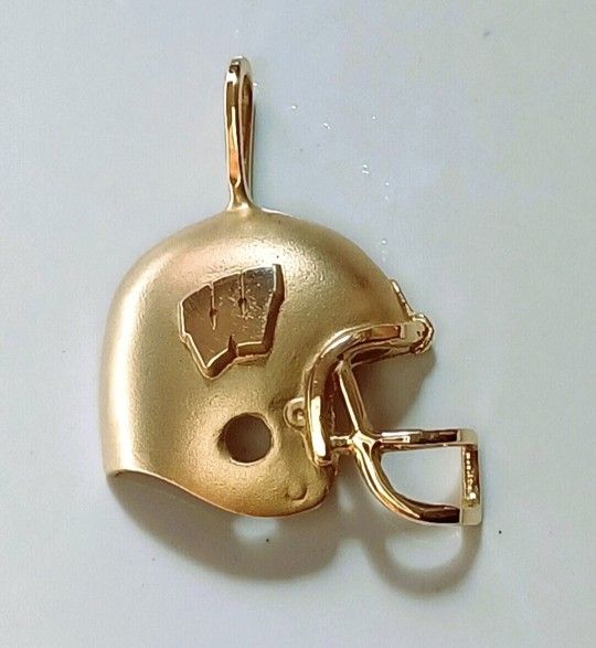Washington Commanders? Wisconsin Badgers?10k Gold Football Helmet Pendant 3 Grams