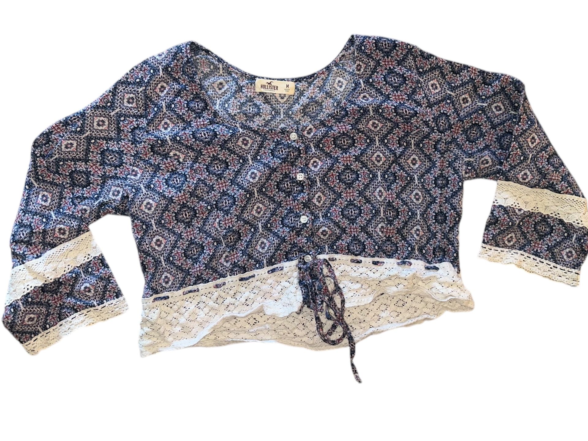 Women’s Hollister Top