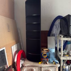 Corner Shelf - 2 Pieces