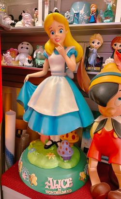 Disney Alice in Wonderland Giant light up statue