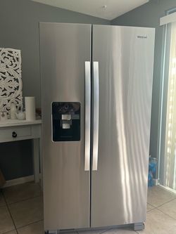 Refrigerator (Whirlpool)