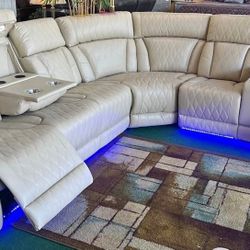 BRAND NEW WHITE POWER RECLINING SECTIONAL WITH LED LIGHTS USB BLUETOOTH SPEAKERS SAME DAY DELIVERY 