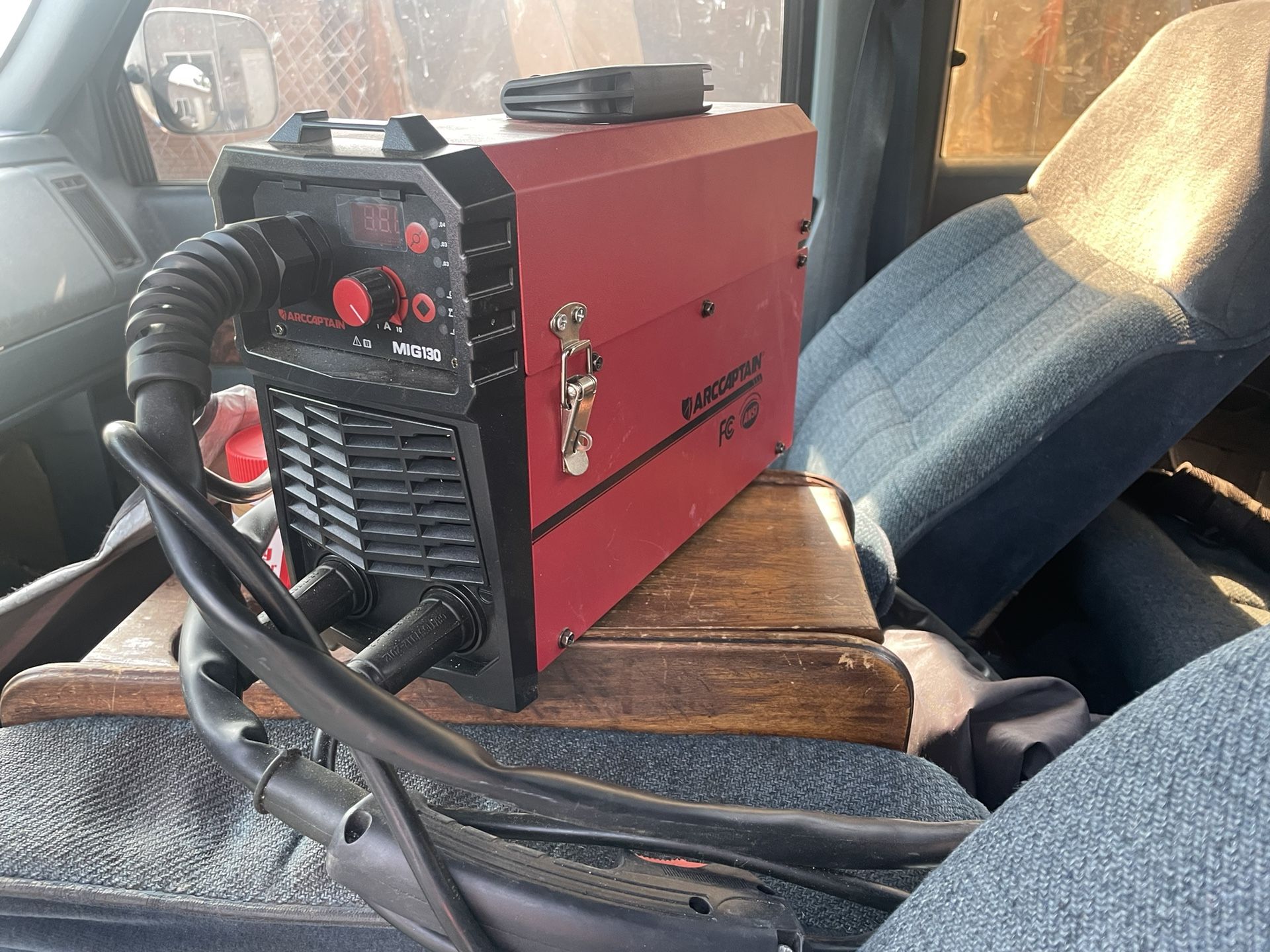 arc captain mig and stick welder 120V