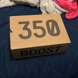 Brand New Yeezy Boost 350 V2 Men’s Size 11 