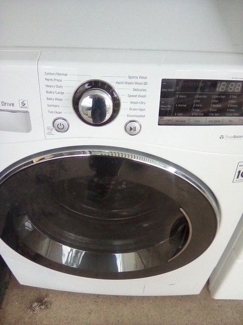 Samsung 24 Front Loader Washer /Option Wash N Dryer