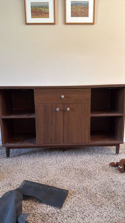 Midcentury modern bar