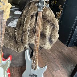 Bass Guitar Gio Ibanez Soundgear