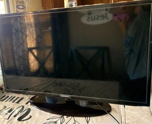 Free “non working black screen “ This is a Samsung LED TV