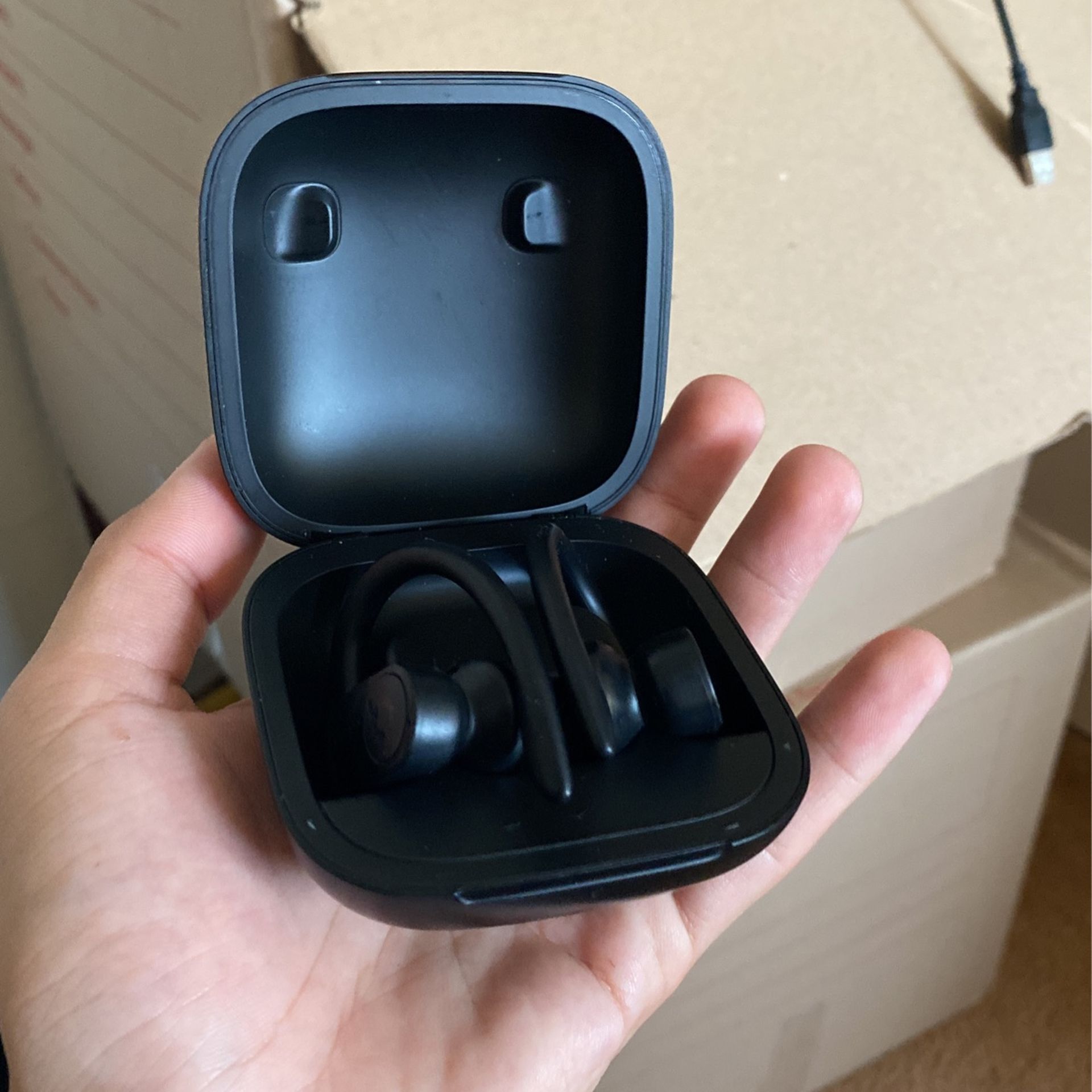 Powerbeats Pro Black