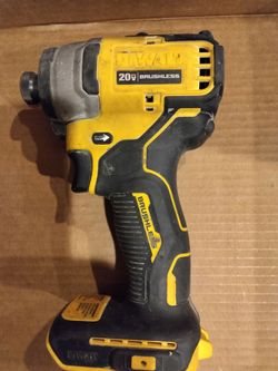 DeWalt 20 v brushless impact