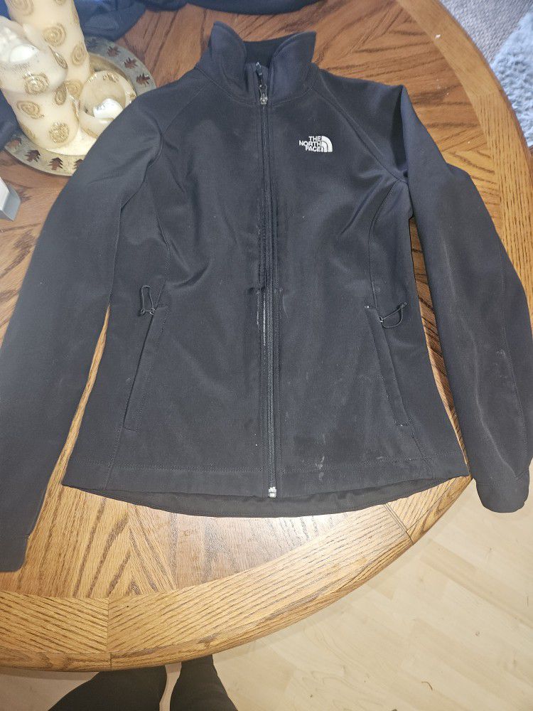 Women's Size Small North Face Black Jacket Great Condition 
