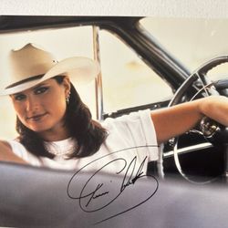 🎶 Signed Terri Clark Photo – 1990s Country Autograph