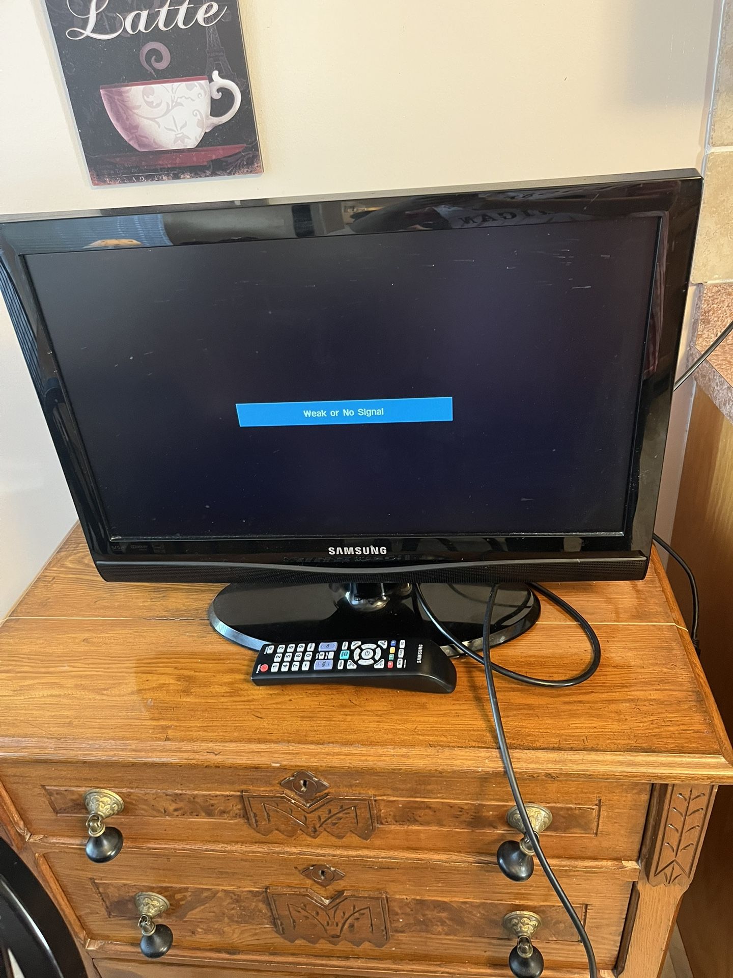 Samsung 22-inch class LED TV