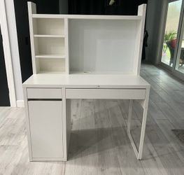 IKEA white vanity Desk + Hutch (Full Setup