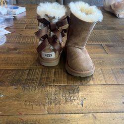 Size 7 Toddler Ugg