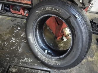 Michelin White Lettering P245/65 R17