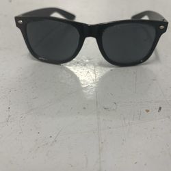 Surfer Style Men's Sunglasses Black Plastic Frame & Lens Classic Square