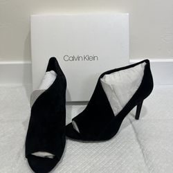 Calvin Klein Suede Peep Toe Stiletto Pumps Womans 6.5