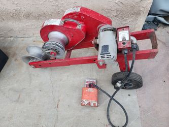 Wire puller