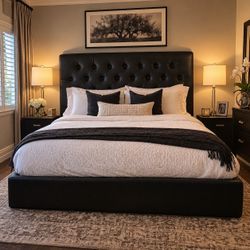 Z GALLERIE QUEEN PLATFORM BED – EXCELLENT CONDITION – $300 – MUST GO