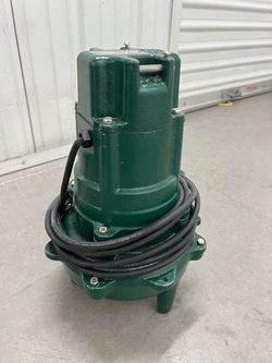 Zoeller Submersible Sewage Pump