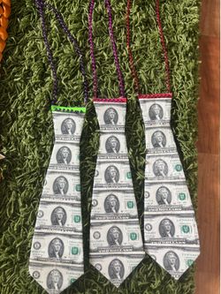 Money tie