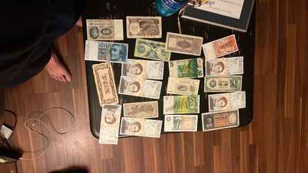 Foreign Money For Collectors